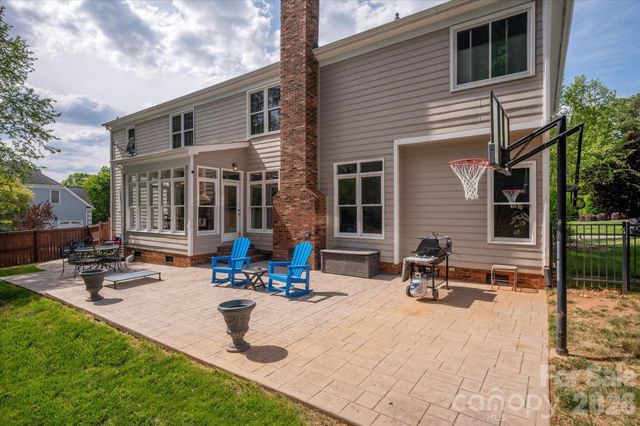 10900 E Jordan Rae Lane, Charlotte, NC 28277