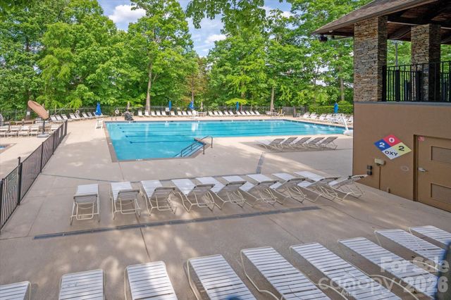 10900 E Jordan Rae Lane, Charlotte, NC 28277