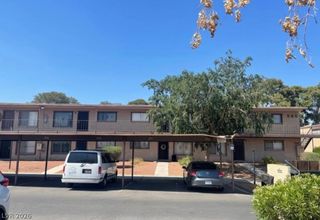 565 South Royal Crest Circle 19, Las Vegas, NV 89169