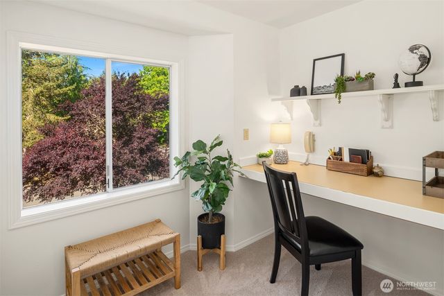 4230 205th Place NE, Sammamish, WA 98074