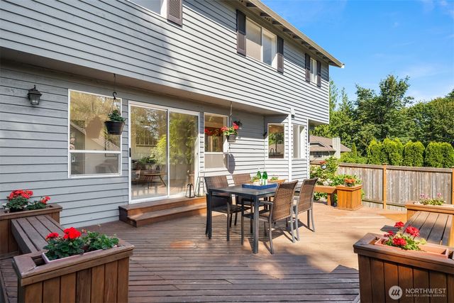 4230 205th Place NE, Sammamish, WA 98074