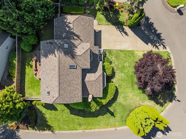 4230 205th Place NE, Sammamish, WA 98074