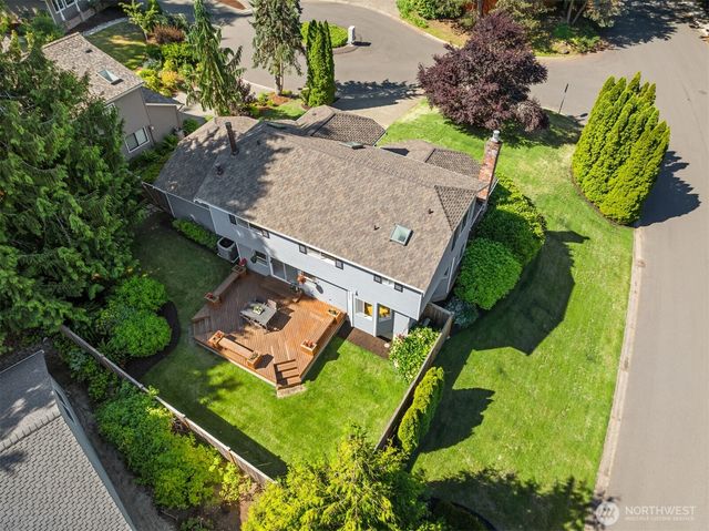 4230 205th Place NE, Sammamish, WA 98074