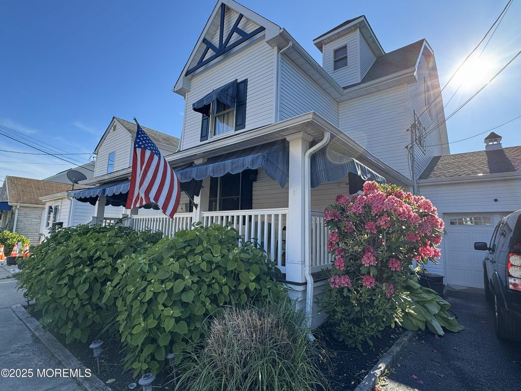 218 Marine Place, Avon-by-the-sea, NJ 07717