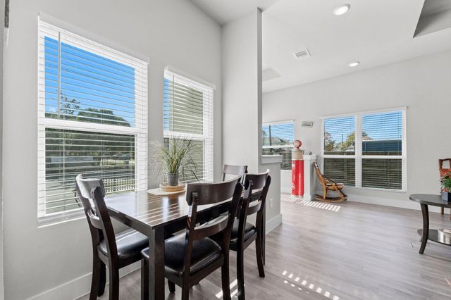 507 Carl Street, Houston, TX 77009