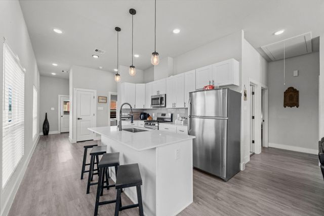 507 Carl Street, Houston, TX 77009