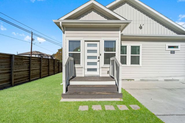 507 Carl Street, Houston, TX 77009