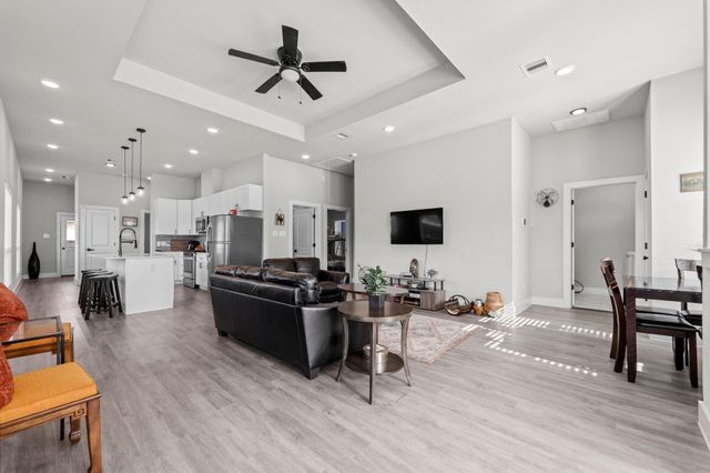 507 Carl Street, Houston, TX 77009