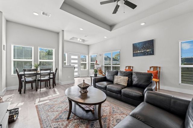 507 Carl Street, Houston, TX 77009