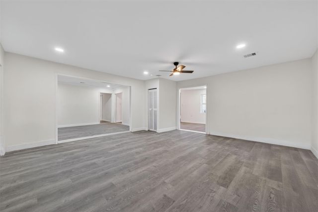 4119 Ebbtide Drive, Houston, TX 77045