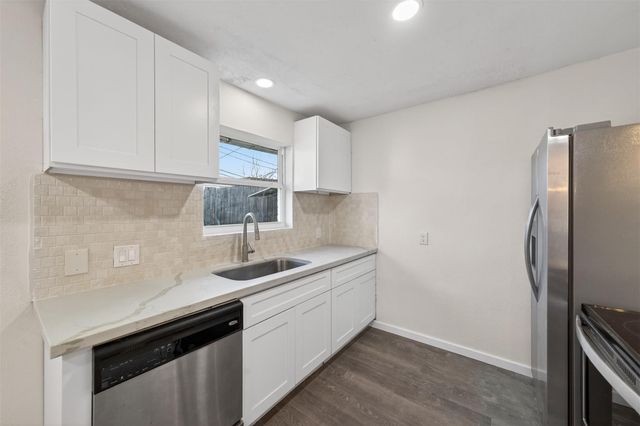 4119 Ebbtide Drive, Houston, TX 77045