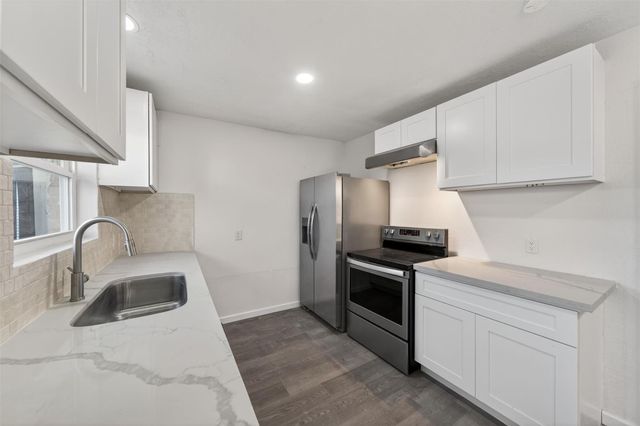 4119 Ebbtide Drive, Houston, TX 77045