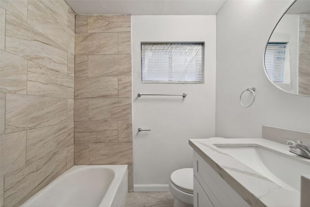 4119 Ebbtide Drive, Houston, TX 77045