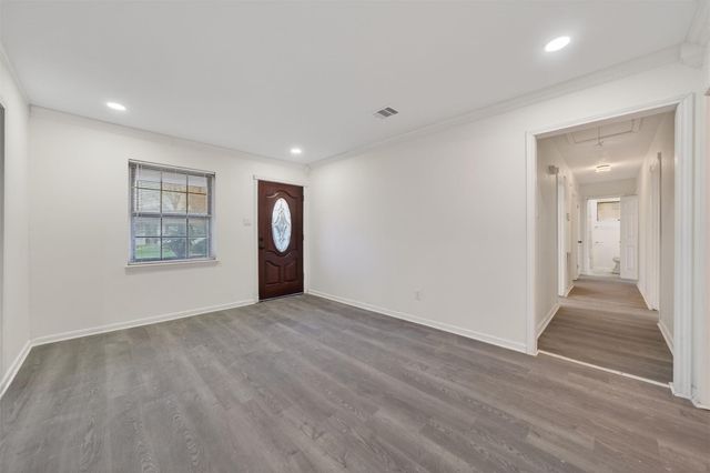 4119 Ebbtide Drive, Houston, TX 77045