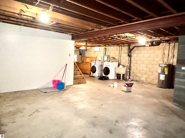 5466 Scholl Road, Mancelona, MI 49659