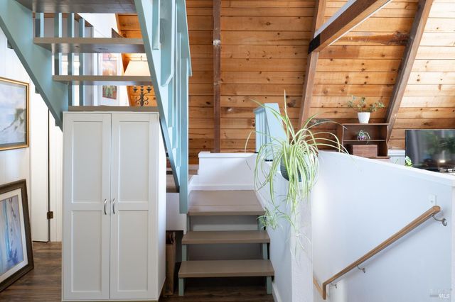 46650 Fish Rock Rd, Gualala, CA 95445