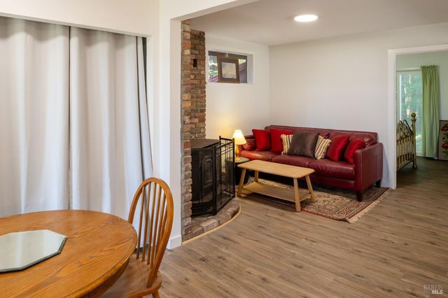 46650 Fish Rock Rd, Gualala, CA 95445