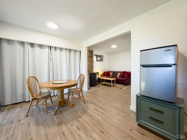 46650 Fish Rock Rd, Gualala, CA 95445