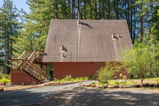 46650 Fish Rock Rd, Gualala, CA 95445