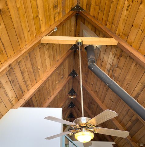 46650 Fish Rock Rd, Gualala, CA 95445