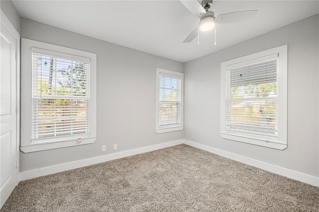 337 W Vanderbilt Dr, Corpus Christi, TX 78415