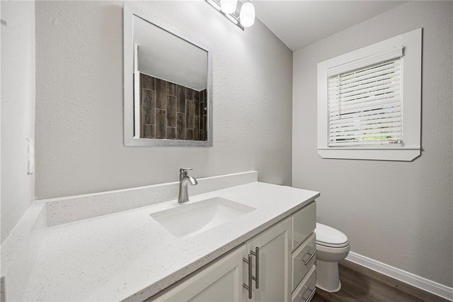 337 W Vanderbilt Dr, Corpus Christi, TX 78415