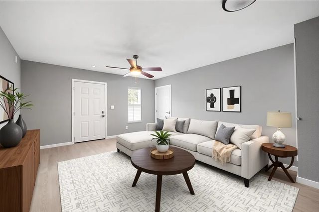 337 W Vanderbilt Dr, Corpus Christi, TX 78415