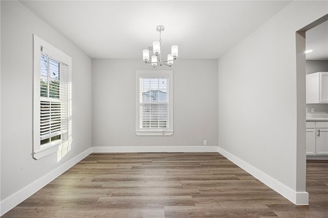 337 W Vanderbilt Dr, Corpus Christi, TX 78415