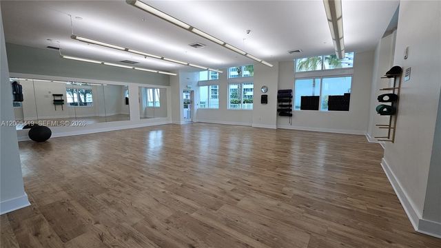 1900 N Bayshore Dr 1617, Miami, FL 33132