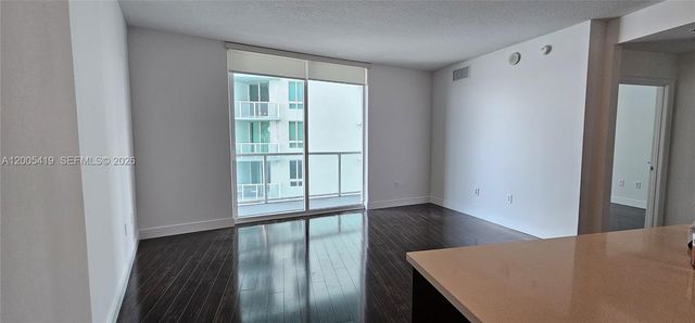 1900 N Bayshore Dr 1617, Miami, FL 33132