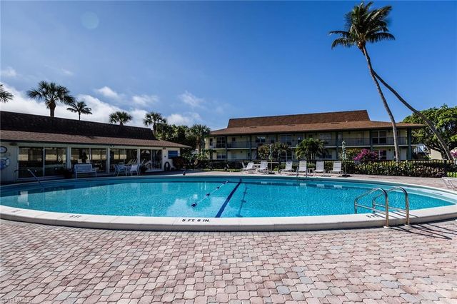 235 Seaview CT # G1, Marco Island, FL 34145