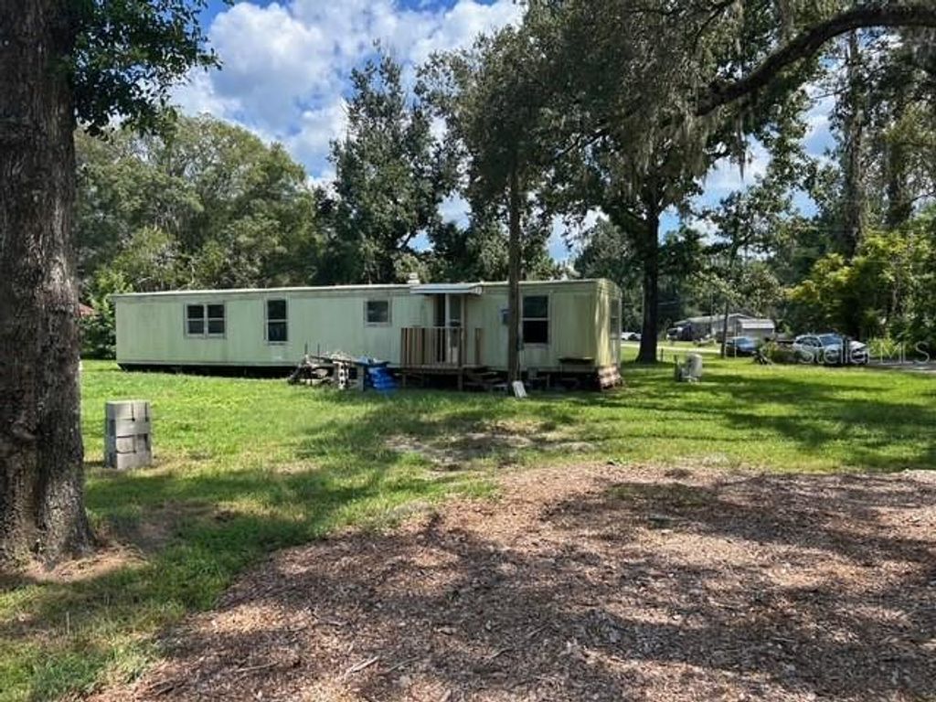 17455 SANDLEWOOD AVENUE, Brooksville, FL 34604