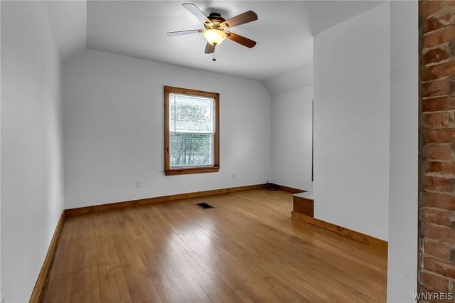 5657 Broadway Street, Lancaster, NY 14086