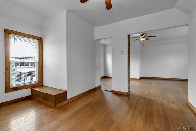 5657 Broadway Street, Lancaster, NY 14086
