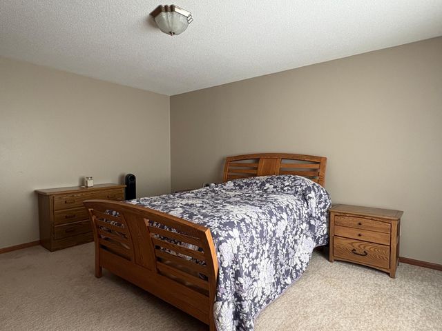 1949 51st Avenue N, Moorhead, MN 56560