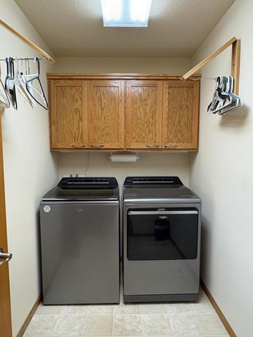 1949 51st Avenue N, Moorhead, MN 56560