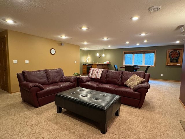 1949 51st Avenue N, Moorhead, MN 56560
