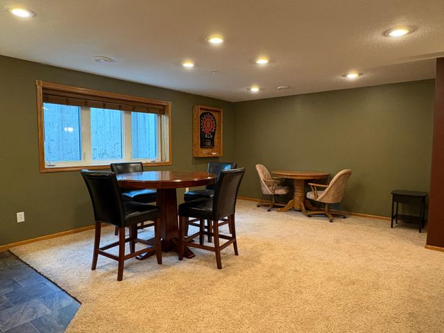 1949 51st Avenue N, Moorhead, MN 56560