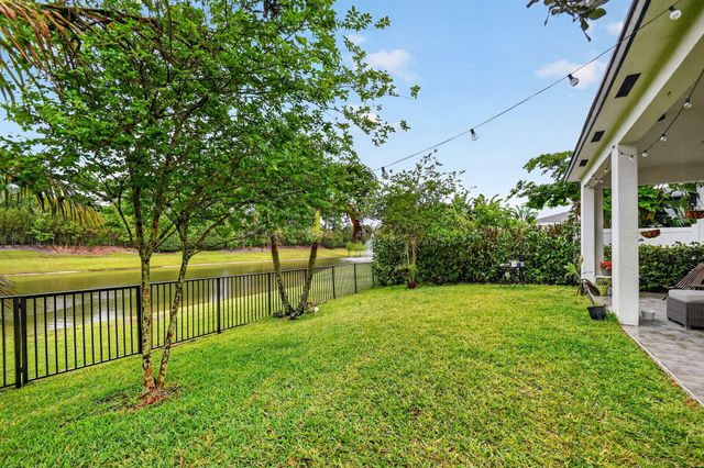 6380 Trails Of Foxford Court, West Palm Beach, FL 33415