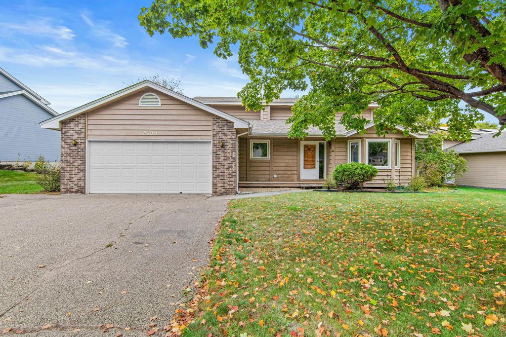 7400 W 112th Street, Bloomington, MN 55438 — exterior