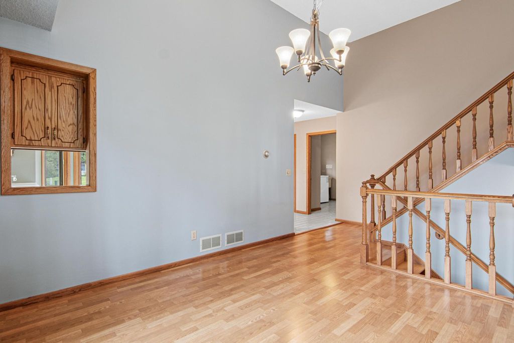 7400 W 112th Street, Bloomington, MN 55438 — photo 5
