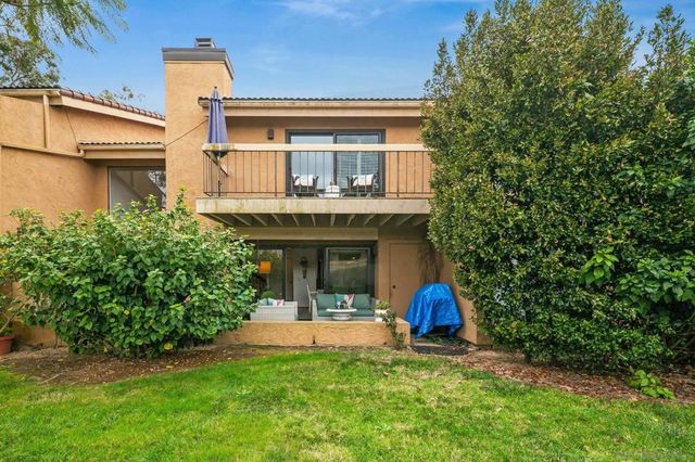 2538 Caminito Muirfield, La Jolla, CA 92037
