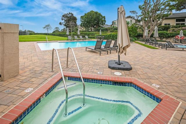 2538 Caminito Muirfield, La Jolla, CA 92037