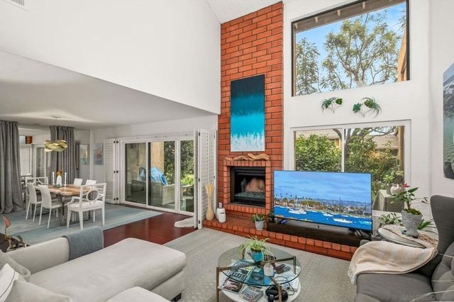 2538 Caminito Muirfield, La Jolla, CA 92037