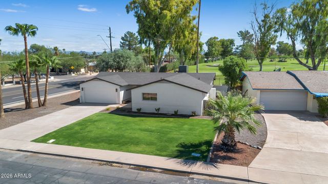 1559 N Upland Circle, Mesa, AZ 85201