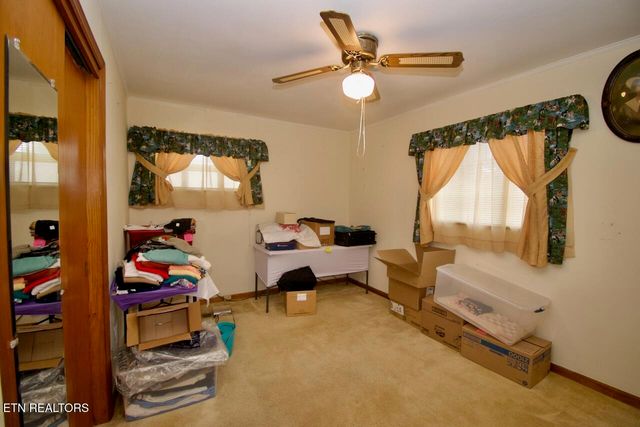 206 Hartford Rd, Knoxville, TN 37920