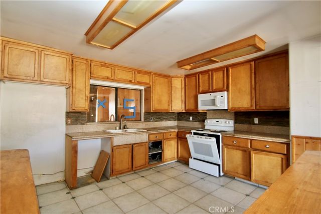 55190 Pipes Canyon, Yucca Valley, CA 92284