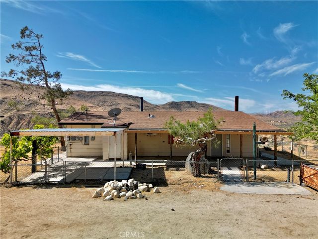 55190 Pipes Canyon, Yucca Valley, CA 92284
