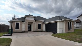 24096 Brownstone W Circle, Harlingen, TX 78552