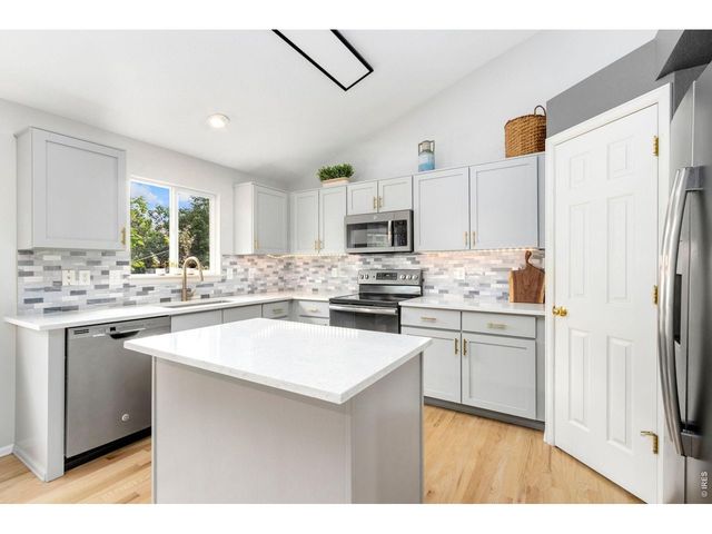 603 Kim Dr, Fort Collins, CO 80525